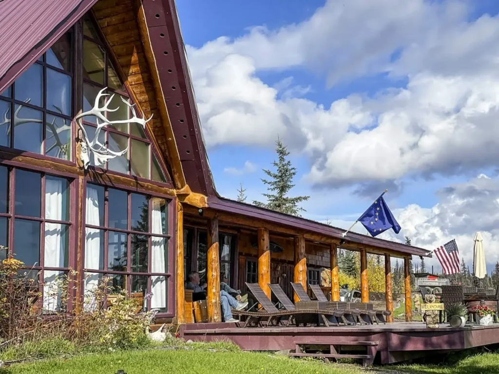 Top 14 All-Inclusive Alaska Fishing Lodges for Luxury, Fly Fishing & Affordable Adventures Stephan Lake Lodge