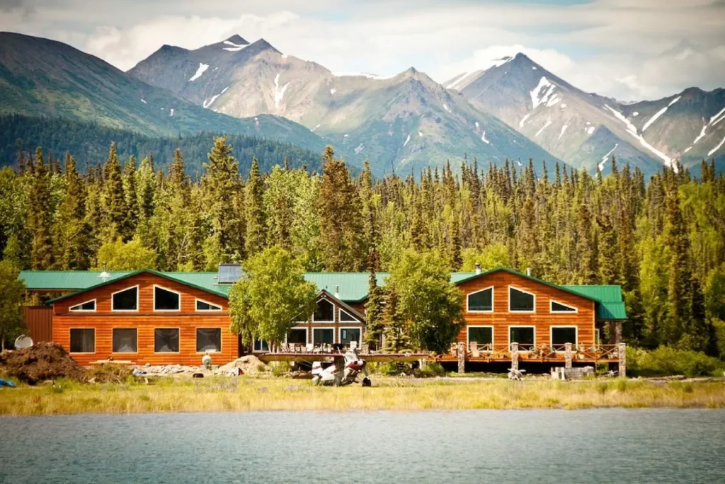 Top 14 All-Inclusive Alaska Fishing Lodges for Luxury, Fly Fishing & Affordable Adventures Stonewood Lodge