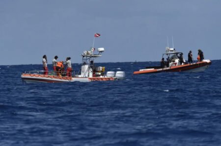 Investigations Widen After British Tech Tycoon Mike Lynch’s Yacht Sinks in Sicily Rescue Crew for the Bristish Tycoon ´s Yacht