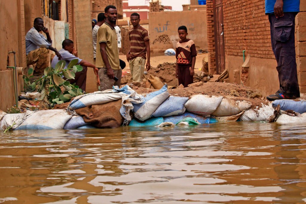 Sudan floods displace thousands of people