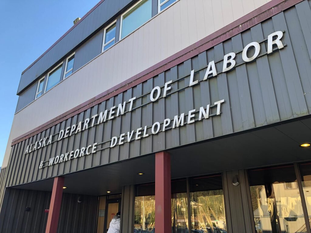 Building of the Alaska Department of Labor