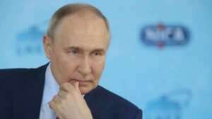 Kremlin Rejects Imminent Putin-Zelensky Summit Talks Amid Trump Mediation Russia's President Vladimir Putin Issued a Red Line Warning