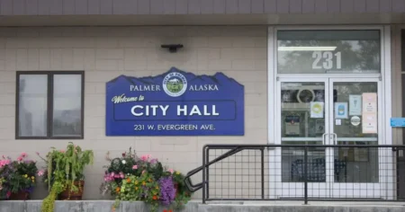 Jellie's Leadership Fuels Palmer City Crisis Fears