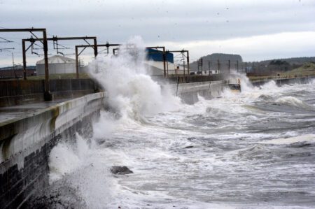 7. Scotland Storm Warning as Storm Ashley Hits Shore