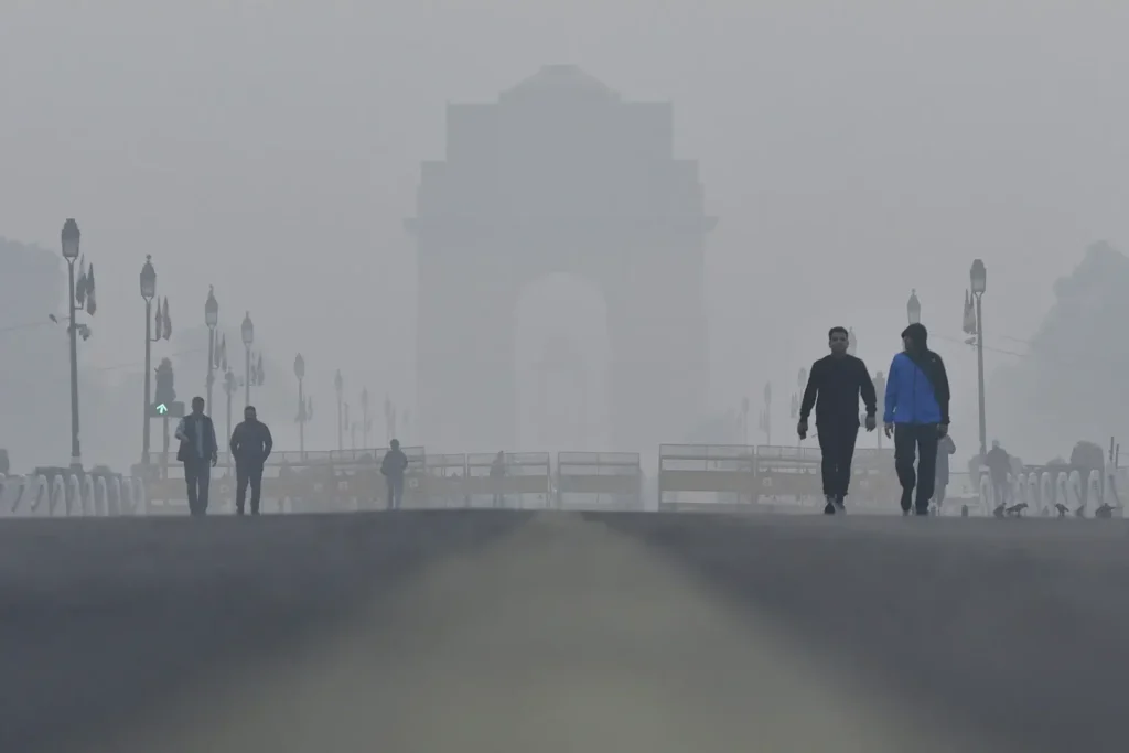 Toxic Delhi Air Worsens Pollution Reaches Crisis Levels