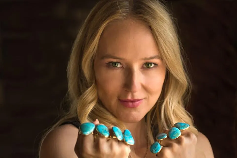 Jewel Kilcher