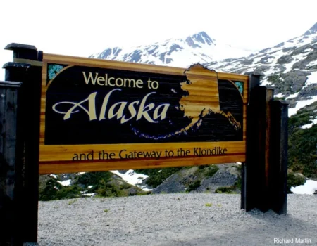 Facts, Pros, And Cons of Living in Alaska in 2025 alaska life