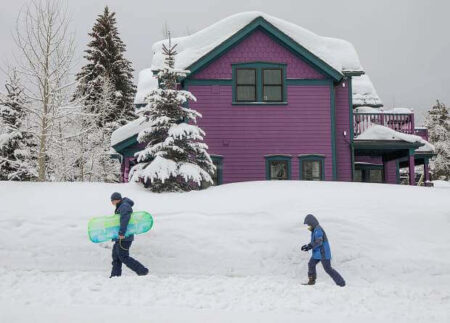 Alaska Weather Chaos Forces Emergency Declarations Statewide Alaska weather chaos brings blizzard conditions to Interior.