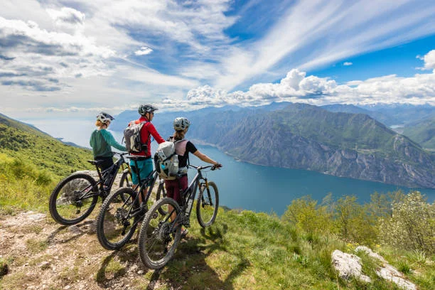 Cheapest Ways to See Northern Lights biking