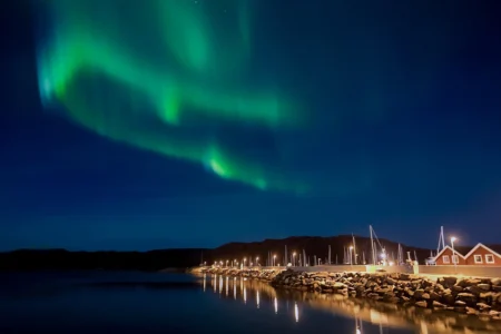 Top 9 Best Hotels in Alaska to See the Northern Lights Hotels in Alaska to See the Northern Lights