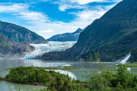 7 Reasons Why Nobody Lives in Alaska? 1 4 1