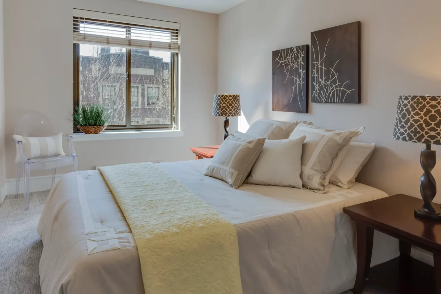 bed with comforter