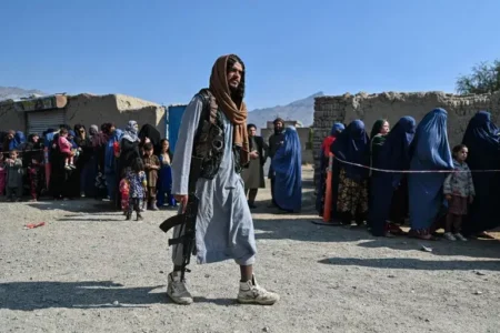 Russia suspends the ban on Taliban.