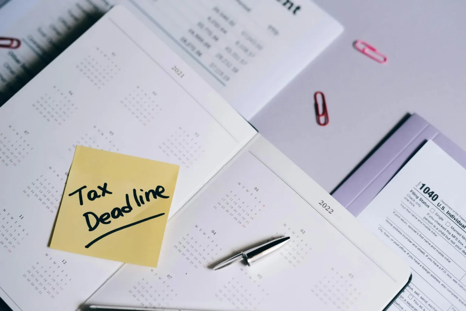 a handwritten note on a calendar