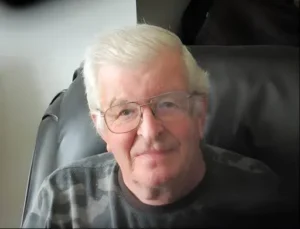a man sitting on chair