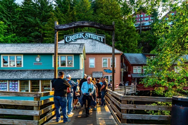 Top 7 Things to Do in Ketchikan Alaska: A Travelers Guide creek street