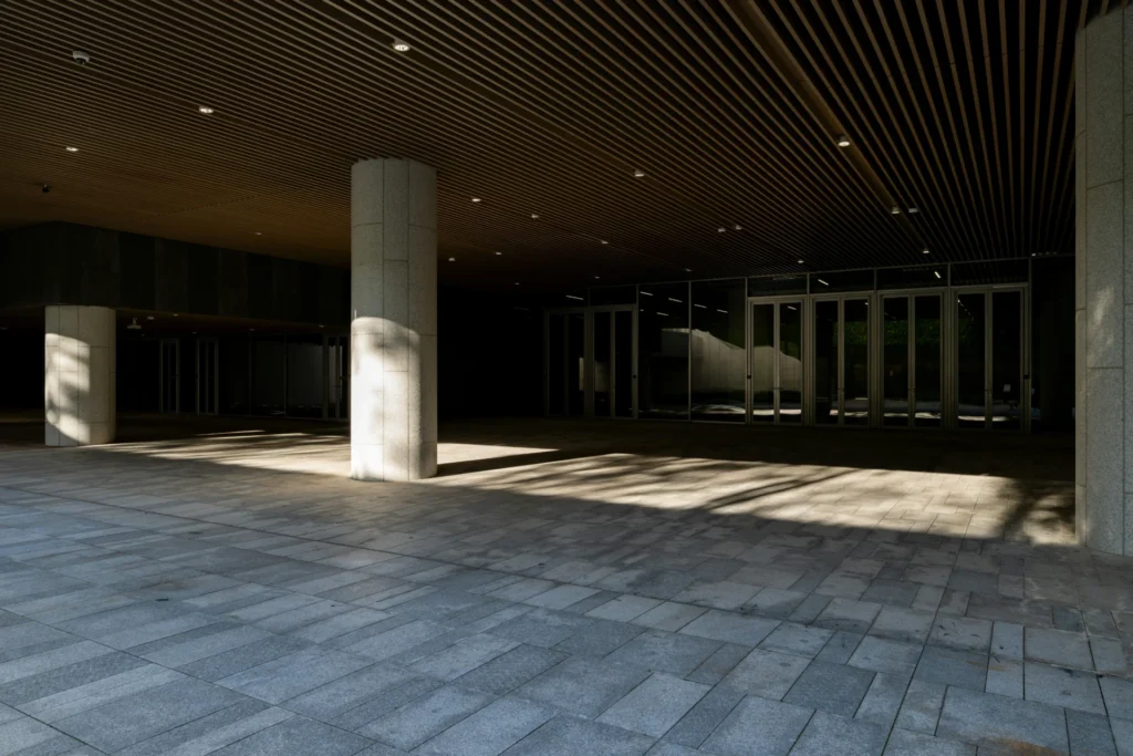Tips on Selecting The Ideal Trade Show Exhibit Rental for Your Chicago Event An empty room