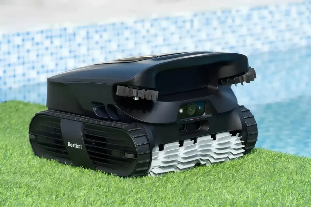 Robot Pool Cleaner Tips: How to Clean a House Pool Easily Robot Pool Cleaner