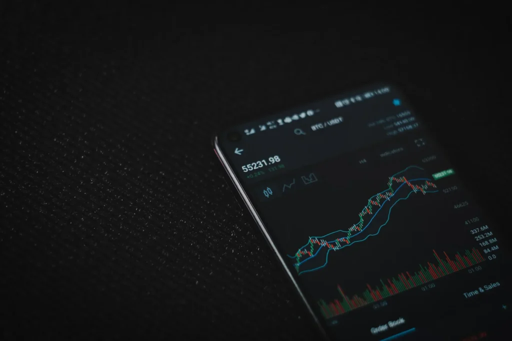 How Machine Learning Is Transforming Finance in 2025 mobile screen showing graph
