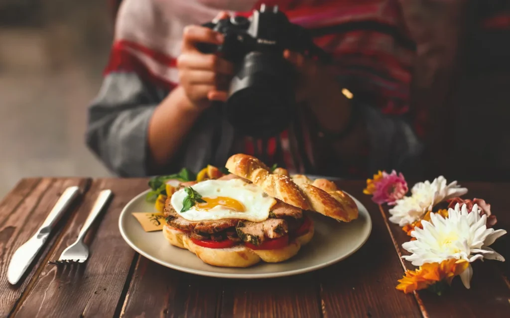 Navigating Food Trends: How Influencers Stay Ahead of the Curve plate of food 1