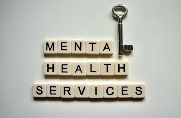 In-Home Mental Health Care vs Outpatient Clinics: Pros and Cons Black and white tiles