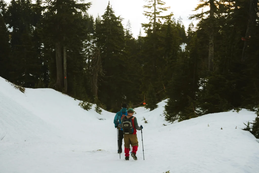 How to Start Snowshoeing: A Complete Beginner’s Guide How to start snowshoeing