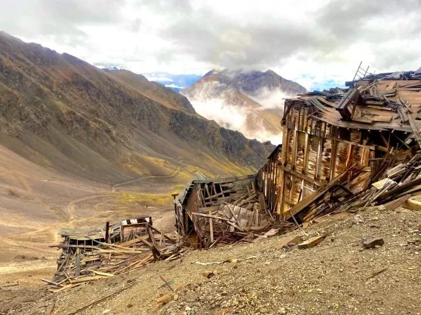 Top Abandoned Ghost Towns to Explore in Alaska ghost town