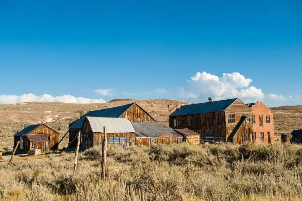 Top Abandoned Ghost Towns to Explore in Alaska scary town