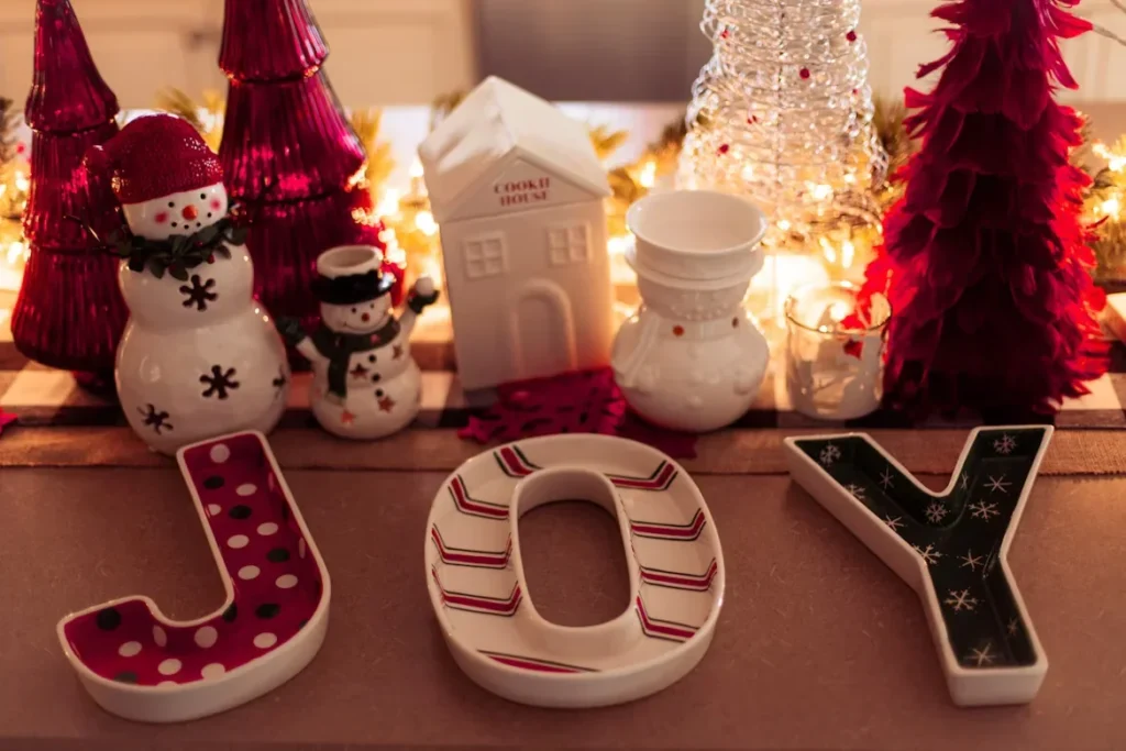 white ceramic round plate