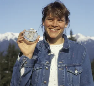 Hilary Lindh Bio